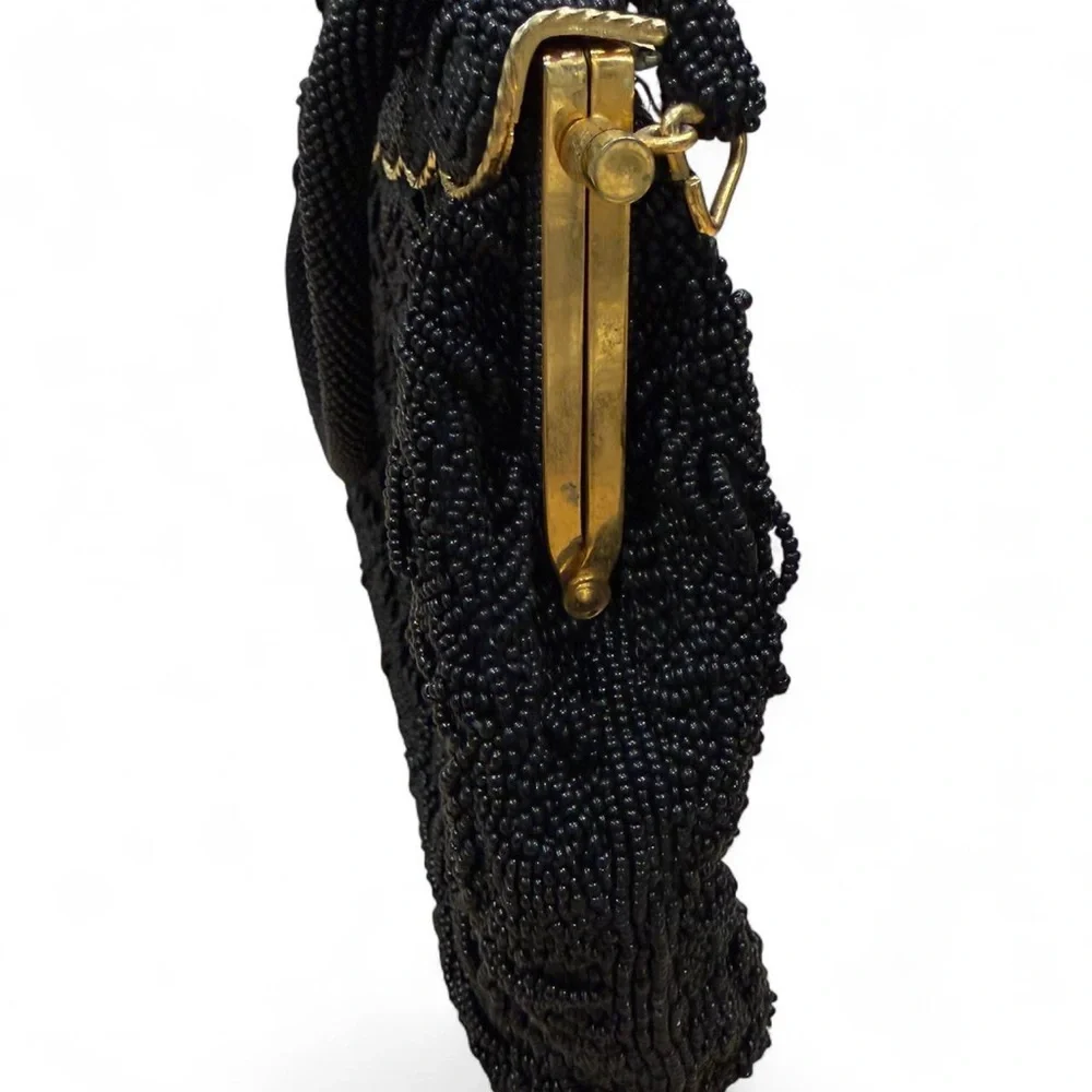 Dalill Vintage 1950’s Bugle Seed Evening beaded floral clutch bag